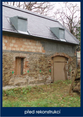 hřbitovní domek č.p. 57 P10 Uhříněves před rekonstrukcí